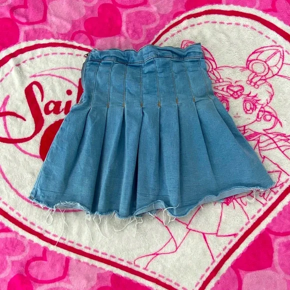 Denim Pleated Skirt - Picture 2 of 3